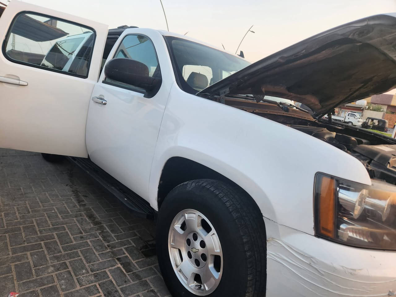 سياره شوفر يوجن طويل للبيع السعر 105 قفل للاستفسار*********** خطا بصره كربلاء
