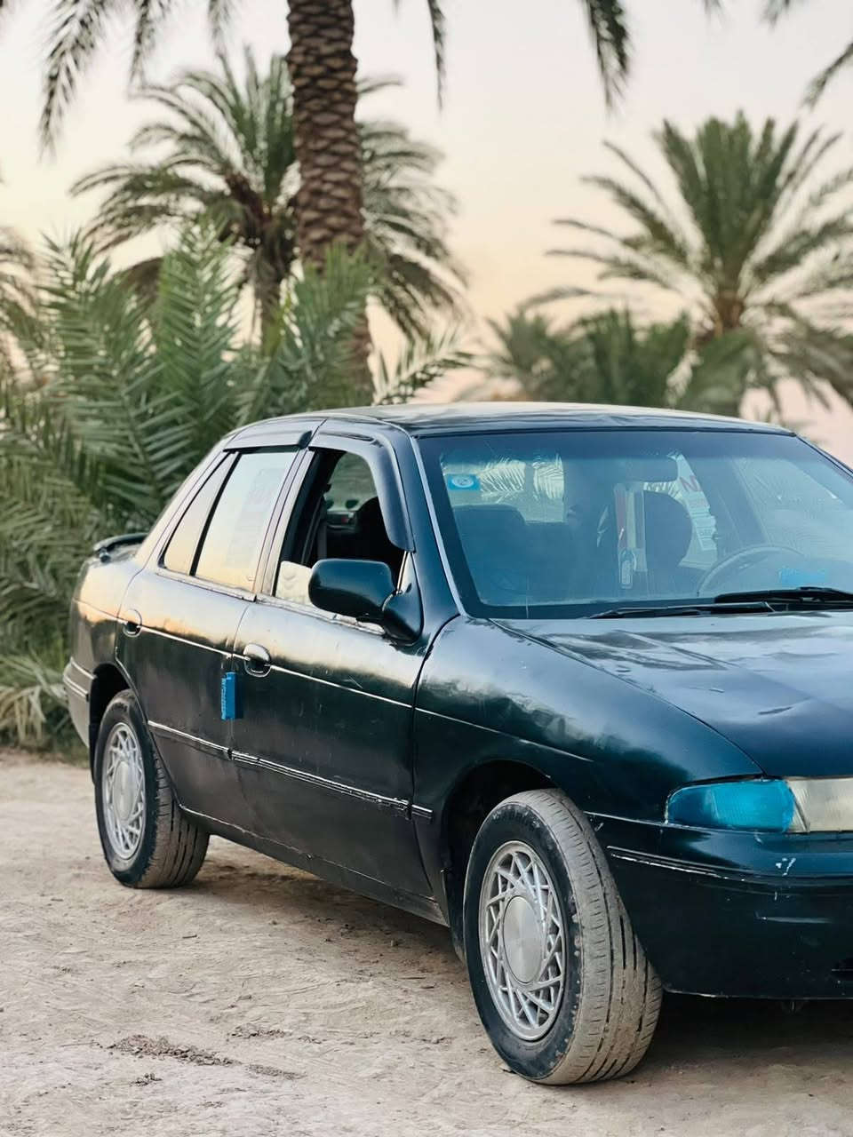 سيفيا 93 رقم بابل سنويه جديده
كير عادي محرك مفتوح............... السعر 25 بيهه مجال 
جاهزه
صبغ عام مكان واسط الصويره شارع المطار***********
