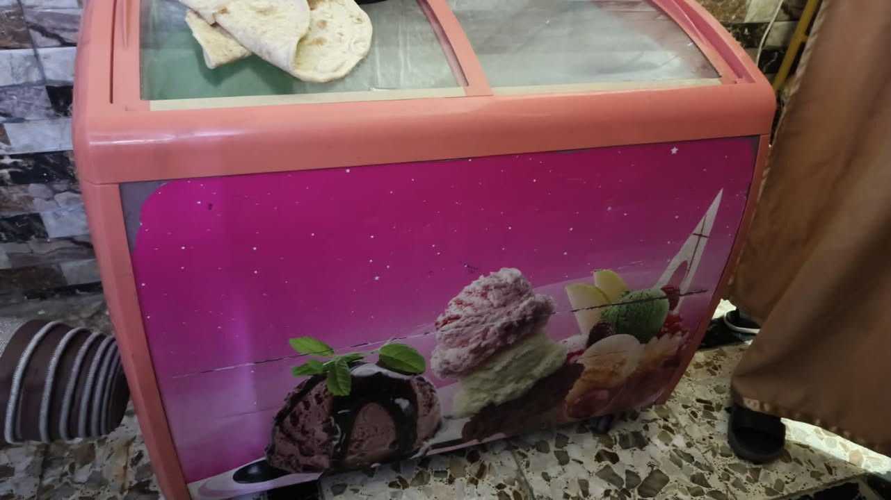 عندي عارضه طريحيه للبيع عدد2  الاتصال ***********
