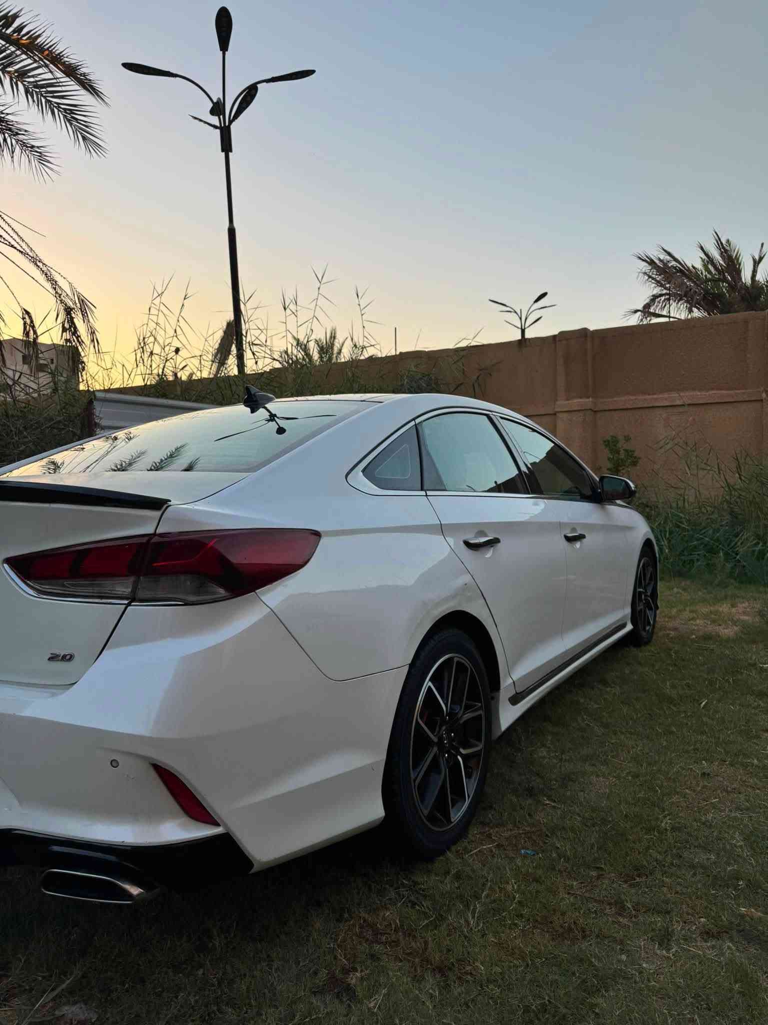 بسم الله ماشاء الله سوناتا 2019 وارد امريكي (صاروخ)🔥sport limited vip 2.0
اقرا التفاصيل قبل كِلشي 
السيارة فول 1/1 ماشية 74 m حقيقي رقم بغداد باسمي تحويل ثاني يوم ، السيارة طابة للعراق سنه 2021 الله شاهد للاستعمال الشخصي فقط ابد مامتعوبة بيها قطعة وحدة مال حادث امريكا فقط واكو تلحيضات بسيطة رواج بلهلال مال جاملغ الايمن يرجع ؏ بارد ومو كلش قوي والجاملغ الايسر رصعه زغيرة ، السيارة عليها ادمة كاملة قبل اسبوع. المواصفات:
⚫️بصمة

⚫️شاحن لاسلكي وايرليس للهاتف
⚫️كراسي كهرباء 3 وضعيات+خزن ميموري وضعيات القيادة
⚫️ مري قلاب عند الرجوع للخلف
⚫️شفتات ستيرن+ درگة حرفD 
⚫️قمارة بنوراما طكتين
⚫️لايتات زنون عالي ناصي بلاد + داينميك (الضوة يتحرك وي الستيرن)
⚫️كشنات تدفئة تبريد+ ستيرن تدفئة 
⚫️الكشنات جلد اسود مختم turbo
⚫️حساسات خلفي + كاميرا خلفية 
⚫️رادار جانبي امامي +تحديد مسار 
⚫️بصمات ابواب 
⚫️سستم صوت انڤنتي المعروف 🔥
⚫️اشاير بلمري 
السيارة كبالكم نضافتها ونصبتها السعر(149) ورقة المكان بغداد الزعفرانية ***********
