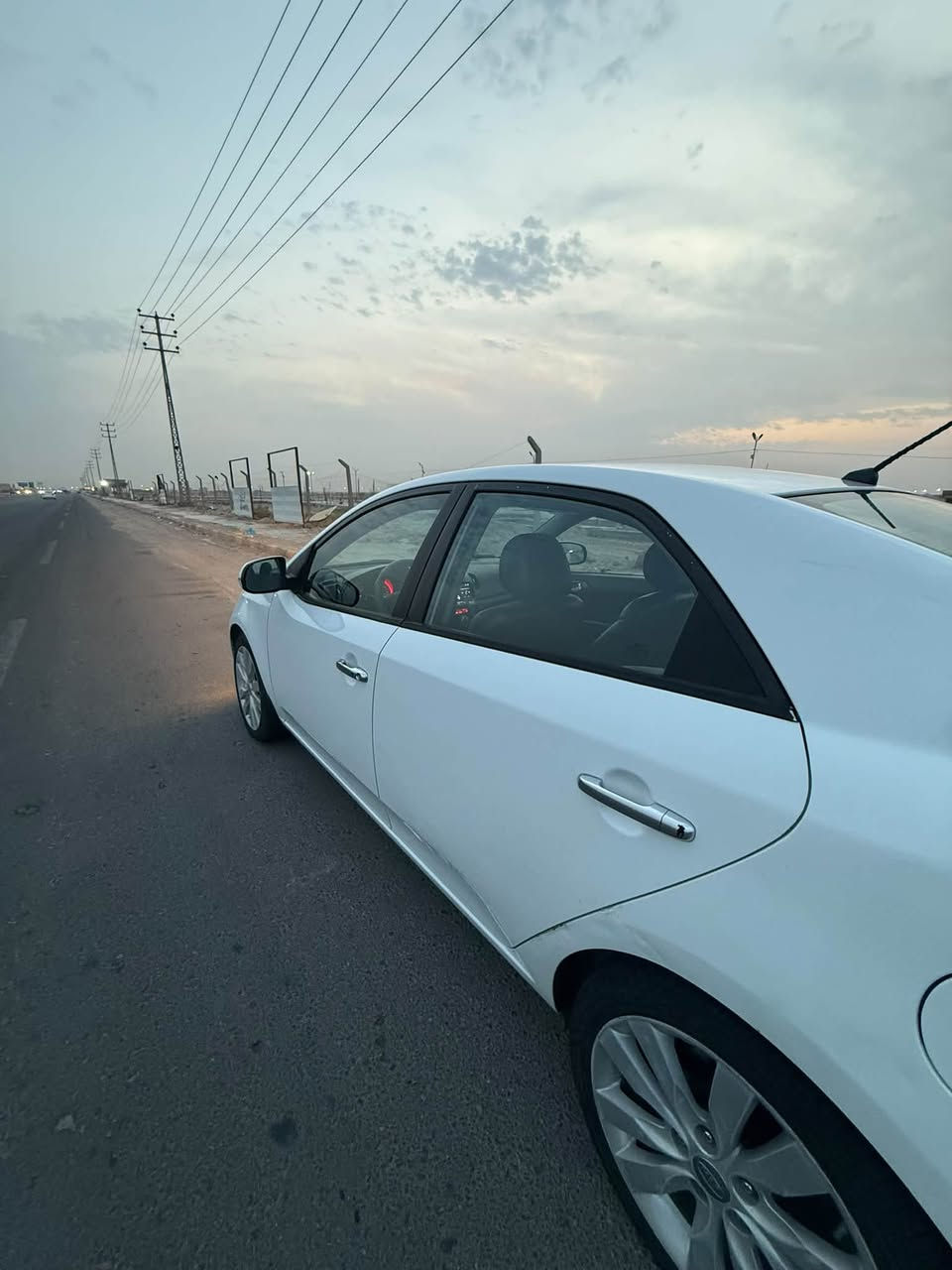 سيراتو ٢٠١٣ • ١٦٠٠ اوتوماتيك • مشيه ٢٣٥ الف