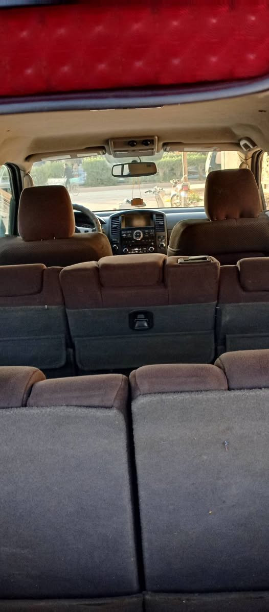 نيسان باثفندر 2011 وارد امريكي V6 4×4 للبيع في الكوت
عدد المقاعد 7
مقعد السائق كهربائي 
كامرة خلفية  
مثبت سرعه 
محرك وكير بحاله جيدة 
بيها جراد نبيع احزام  والبنيد مغلف فابلون 
السعر 85 وبيها مجال 
تواصل على الرقم ***********
وشايف كل الخير الياخذها
