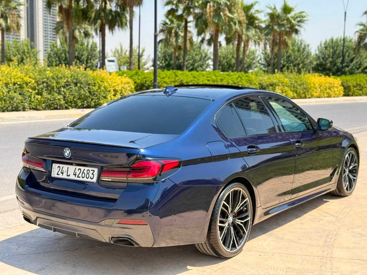 ‎   سلام عليكم
Bmw  540i   
                                                                    موديل 2022 
‎ وارد المانی ظمان دولي 
‎مواصفات فول فول  1/1           
‎ داتاشو xdrive 
‎داخل دیزاینوو 
‎کوشنات ٧٠٠ تبرید و تدفی 
‎ باب و سندق شفت 
Harman kardon   سماعات  
‎تبرید مرکزی ئوتو پارک رادار کبیر 
‎ تایر ورا متحرک عل ستیرن 
‎داخل بیجی ئیم بلادی 
‎ هوای مواصفات  
                                                           ماشي 70 الف مايل 
                                            سياره بدون حادس بدون سبخ 
‎مکانین سغیر pdr   بس 
                                  سعر سیارە 388$ و بی مجال بصیط 
                                مكان سيارة اربيل - معارظ شارع 40 م 
*********** 📞
