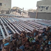 جكات حاضن • سن خشن • ٧٠٠