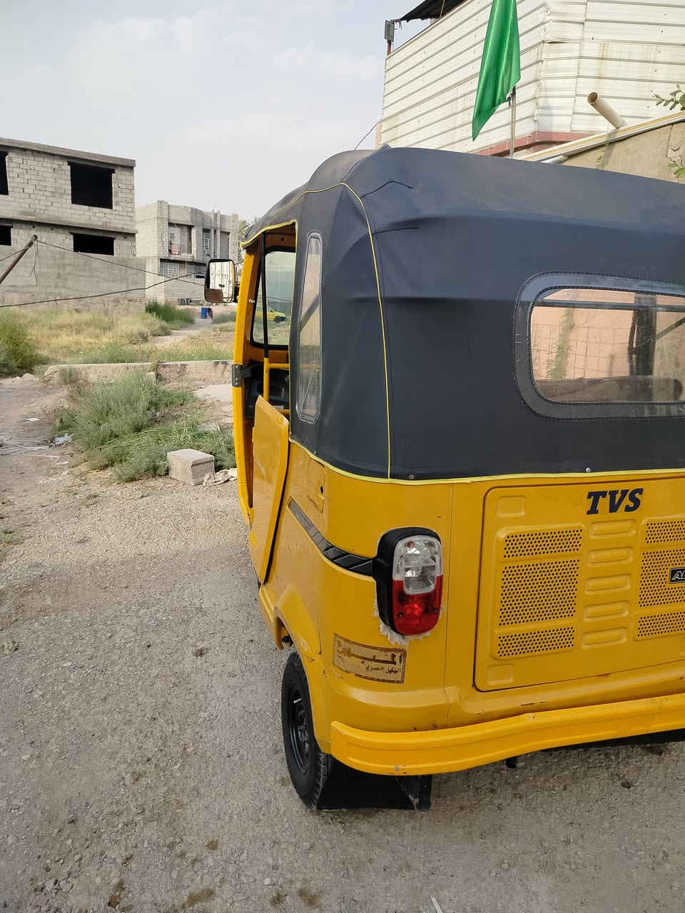 سلام عليكم
تكتك TVS موديل 20 اوراق 
العنوان ديالى مطعم سامان 
للأستفسار ***********
