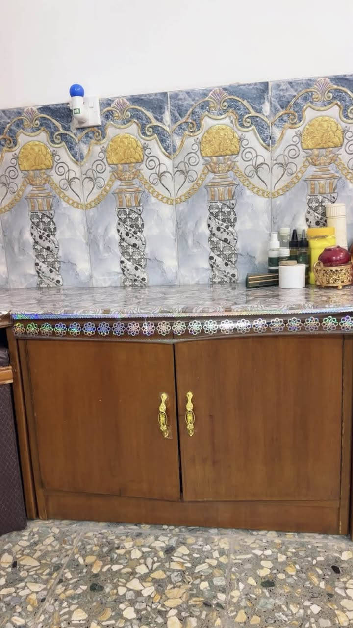 غرفة اخشاب صاج عراقي تكمة مابيهة اضرار العنوان بغداد الدورة شارع الطعمة الي يريدهة يراسل عالخاص أو يتصل على هذا الرقم ***********بي واتساب
