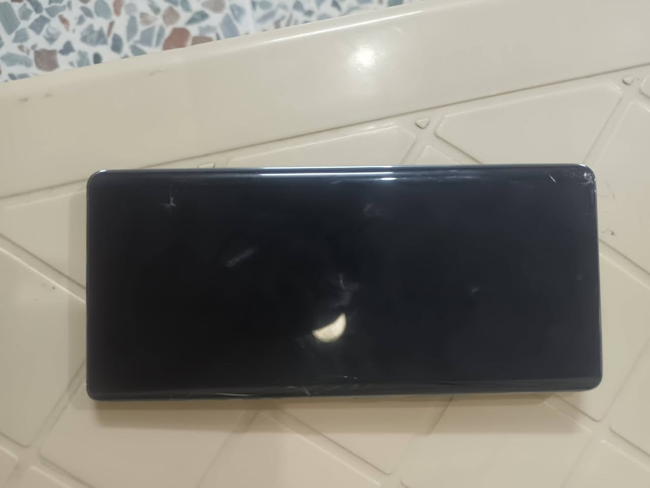 انفنكس زيرو 40
512 گيگا 
ما مبدل اي شي بلادي 
وحده من الكاميرات ما تشتغل 
فطر بالشاشه موضح بالصوره 
مواصفاته رائعه جدا
سبيكر الصوت اثناء الاتصال ما يعمل فقط

للتواصل والاستفسار عبر الصفحه 

أو الواتس اب ***********
السعر 230 وبي مجال مع التوصيل
