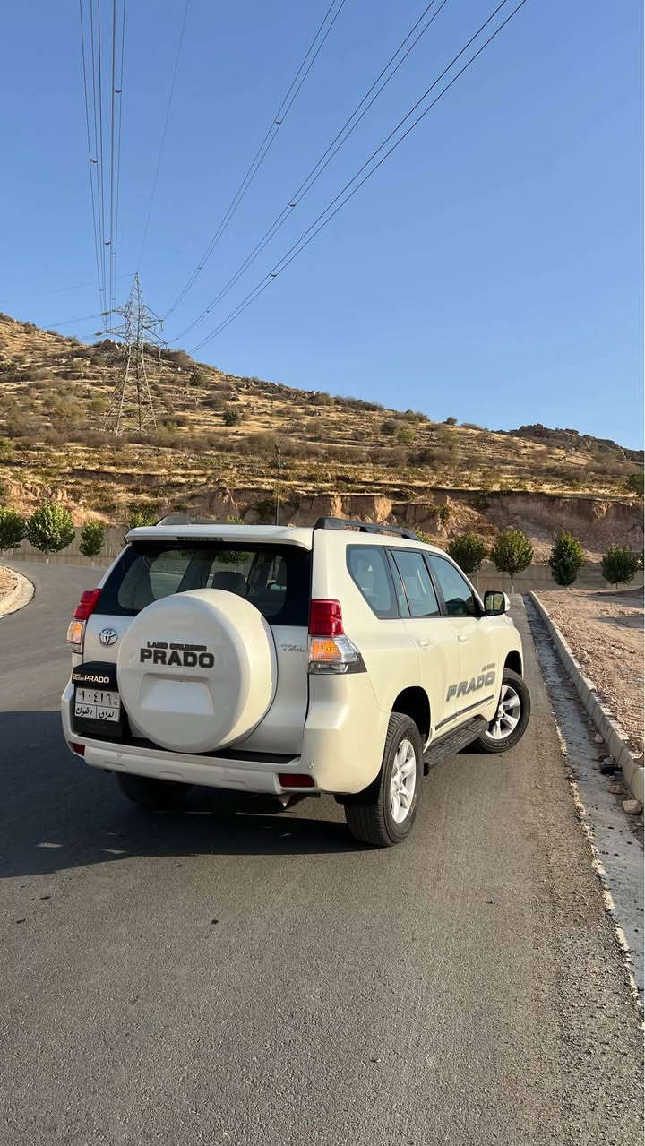 Toyota Land Cruiser prado 2010 تويوتا پرادو٢٠١٠
TX.L فتيم اصلي

بيستون ٤
كفالة من الصبغ ... بدون صبغ كير ومحرك غير
مفتوح
كير اوتوماتيك. + عادي مواصفات ايكو.
دة بل اكسل
سبع ركاب ..تحكمات استيرن..ثلاجة..تايرة خلف كهربائيات وتدفئة وتبريد مركزي كلها جاز

ماشية ١٦٠ الف حقيقي

سعر :١٩٨ ورقه و مجال بسيط 
***********☎️ دهوك, العراق
