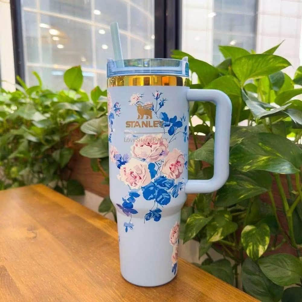 كل ما هو مميز وجديد لدى اكسسوارات ريهام الراوي ☺️
مجموعه متنوعه من الأشياء الي تعجبكم 🌸
ومنو مايحب القهوه والتصوير 🤍🤎
متوفر توصيل داخل الأنبار ب٣ 
باقي المحافظات ب٥
للطلب التواصل على الواتساب *********** 
او رساله دايركت 😊
الاسعار مناسبه جدا 🦋
