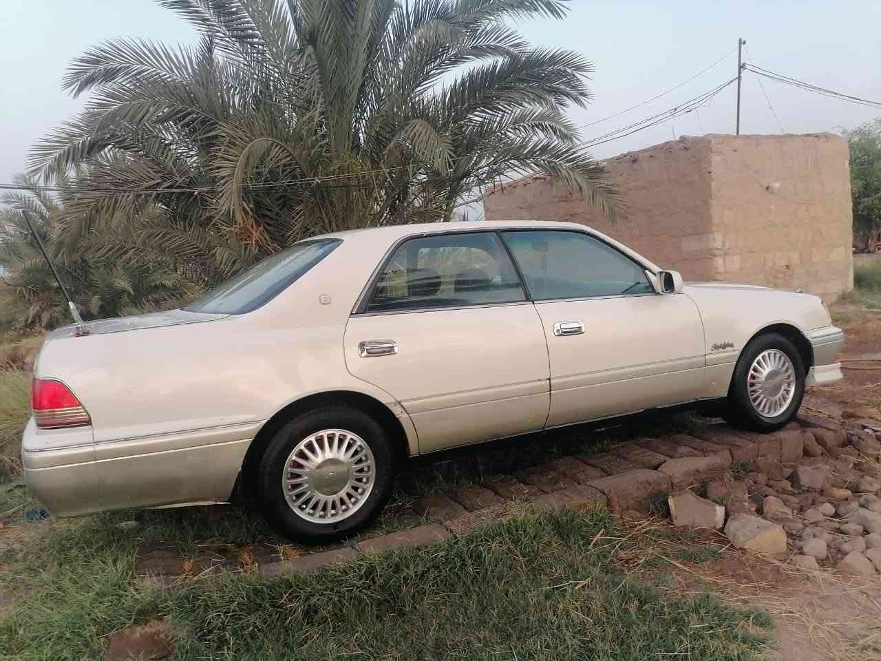 السلام عليكم راس الثور فلات للبيع
موديل 1995كصه قمارة فقط

مكينه وكير ففتي2500 كفالة حدادية تخم تاير جديد تبريد شغال كهربائيات كلها شغاله سيارة جاهزة رقم انبار نكليزي شرط لمداور

مكاني ذي قار / الشطرة
السعر70 وبيه مجال
***********
