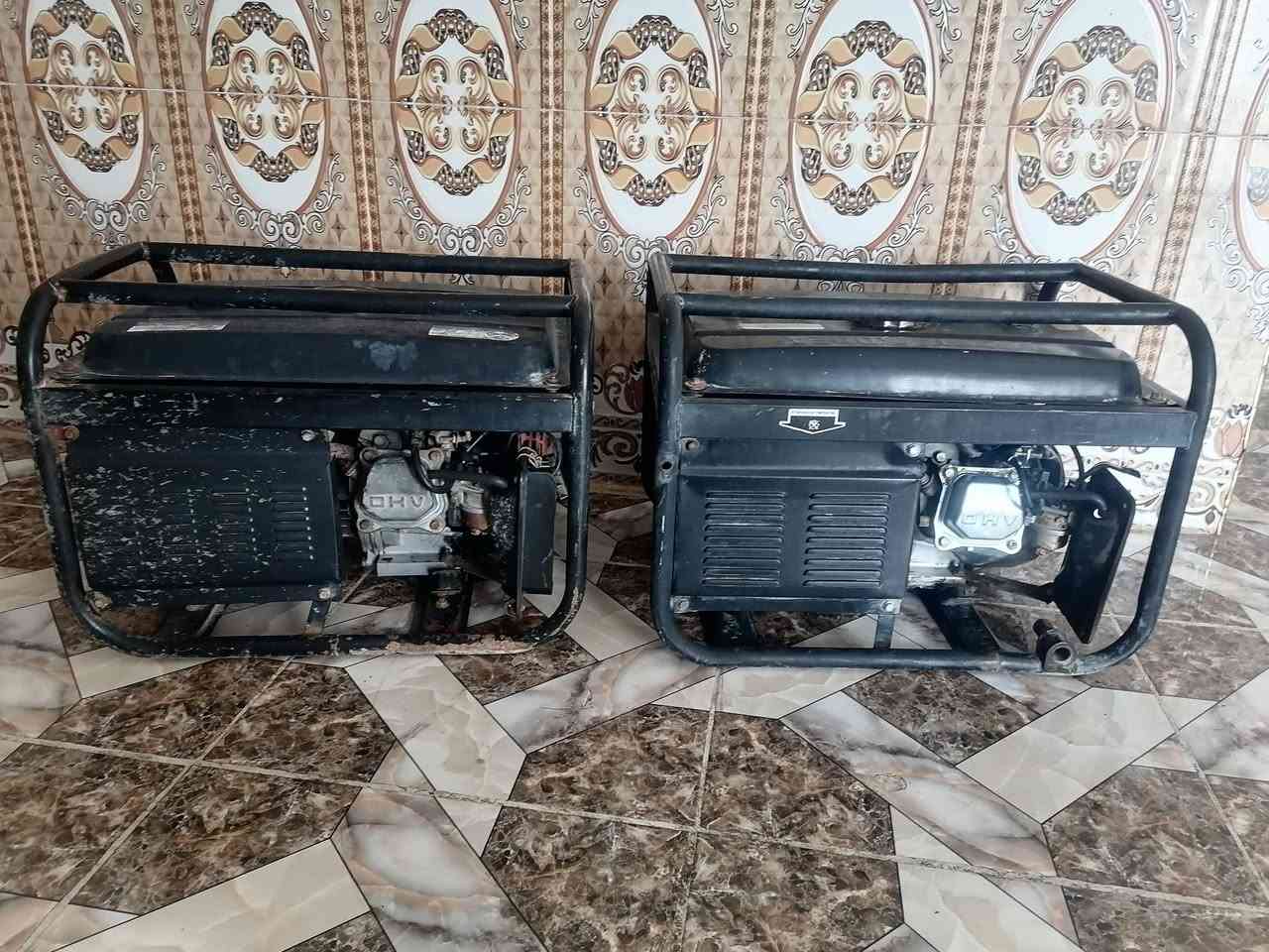 مولدات عدد ٢ سعر المولد ١٢٥ وبيهن مجال مبرده انيور نقص ليف او واتربم السعر ٦٠ وبيها مجال بعقوبه الرحمه قرب جامع صهيب الرومي ***********
