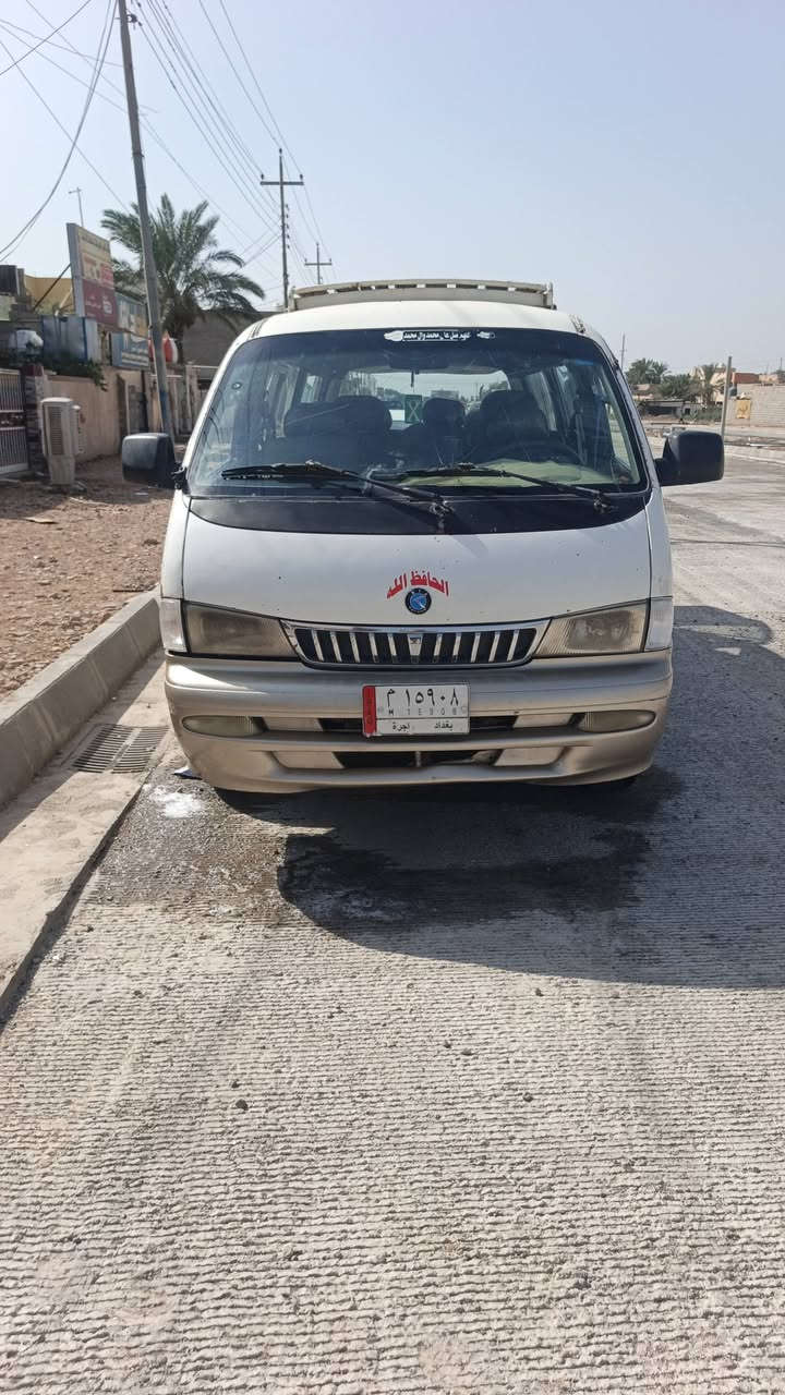 كيا بريجو • ١٩٩٧ • رقم بغداد