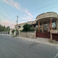 طريق بغداد • ٣٠٠م • واجهة ١٥م