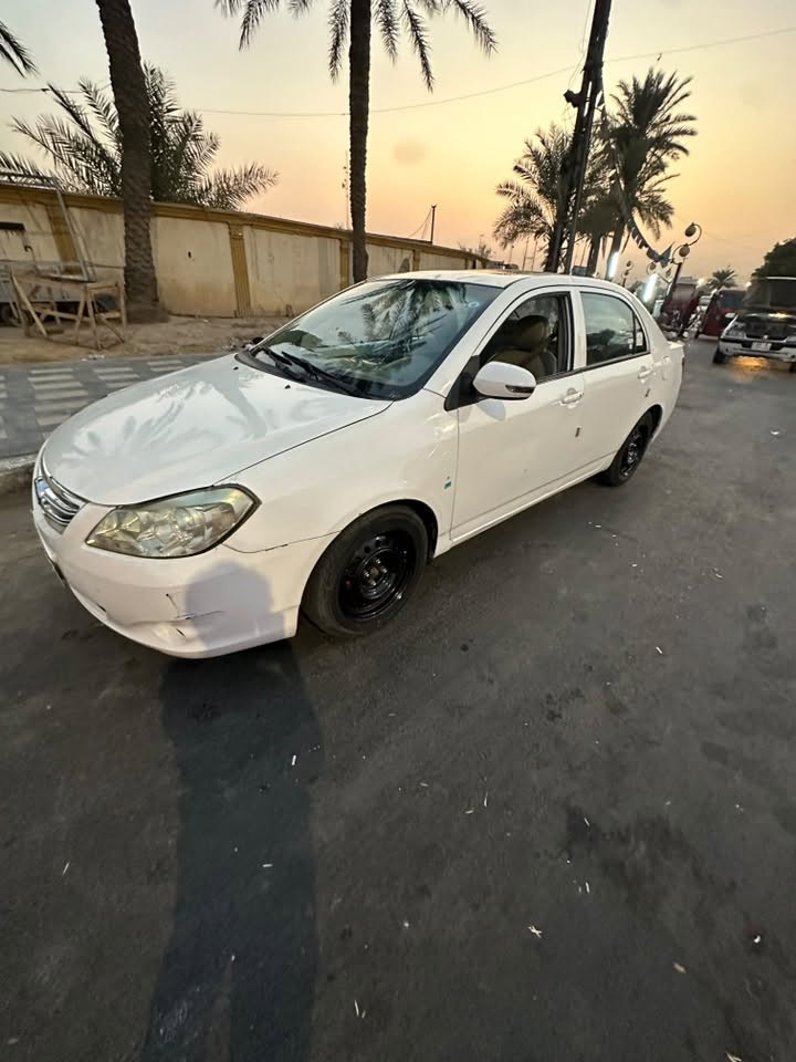 سلام عليكم بي وايدي
موديل ٢٠١٥ رقم بغداد بسمي تحويل مباشر
عنواني بغداد البلديات استفسار ***********
سعر ٥٢ وبيه مجال
بيه صبغ باب وبنيد فقط
