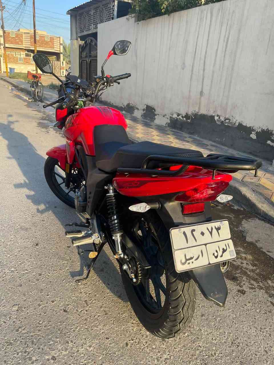 سلام عليكم دراجه أر كي  للبيع حجم المحرك 200سيسي  2024 مكفوله مكان دراجه بغداد الشعب سعر دراجه مليونين رقم ***********
