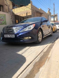 شباب سوناتا موديل ١٤ محرك ٢٤٠٠ امريكي حادثهه ربع باب السايق فقط الباقي...