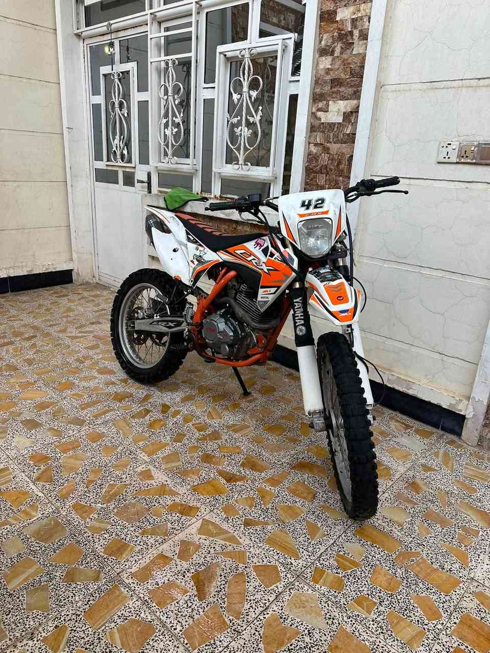سلام عليكم للبيع قفاز CRX موديل 2025
محراك  300cc كفاله عامه اي نقص مابيه 
السعر 1350 وبيه مجال 
مكاني بغداد الشعب 
***********
