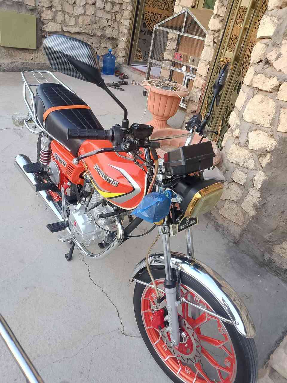 مكلف مكلف بنشر 2024 محرك 150
الرمادي ال 5 كيلو السعر 800 بيه مجال 

***********

