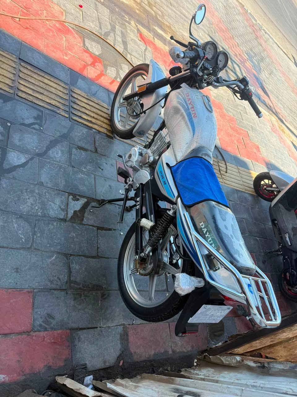 البيع دايون عضم ٢٠٢٣ درجه جديده وراق صولي ***********
