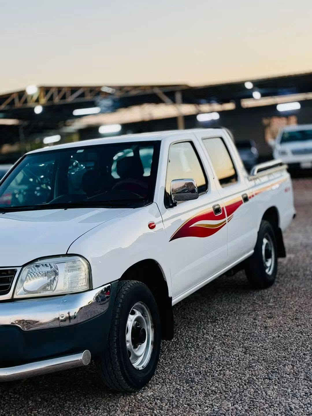 نيسان موديل ٢٠١١ • كفالة عامة • صبغ