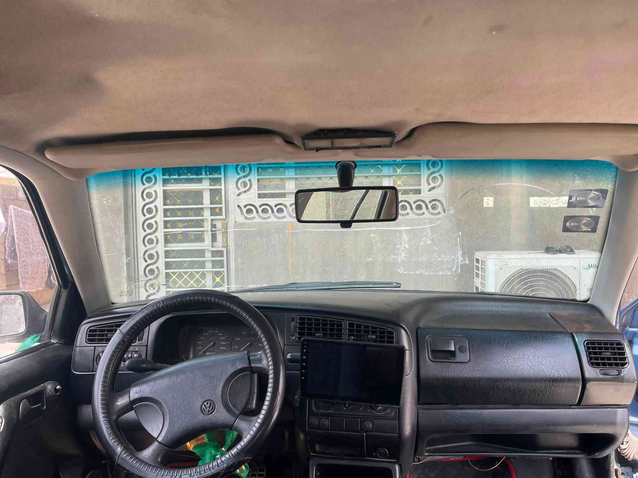 سلام عليكم ورحمة وبركاته كولف البيع مديل ١٩٩٢
إليكر مالته تعبان محرك خير من الله تبريد ثلج تخم تاير 
صدر نص عمر السياره بسمي تحويل رقم جديد السعر ٣٣ وبيهه مجال رقمي ***********
عنوان بغداد بسمايه مقابل المجمع السكني النفطي
