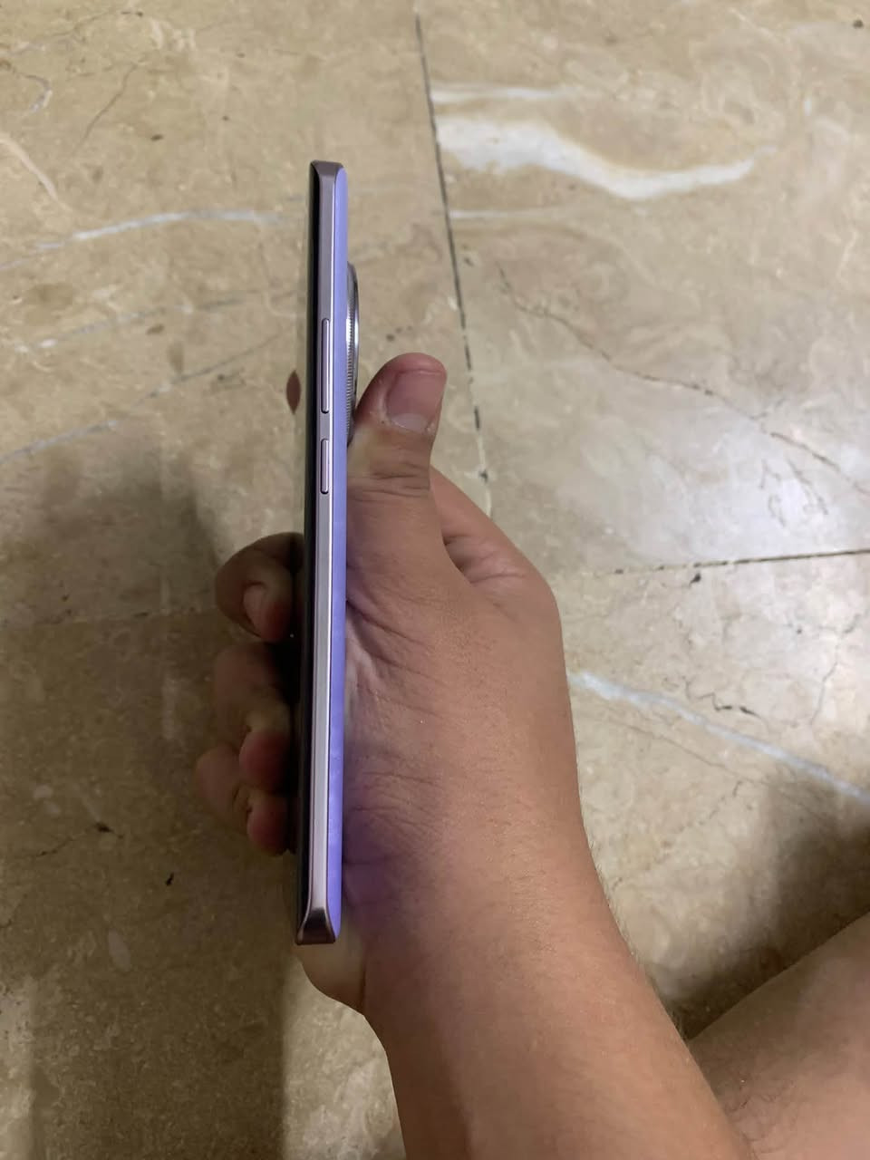 سلام عليكم ريلمي 13 برو 5g
رام 512 عشوائي 12 
بطاريه 5200 
جهاز قبل أسبوع انفتح نضيف معا كامل ملحقاته
مكاني بغداد الأمين ثانيه شارع نواب
رقم *********** وتساب
السعر 350

