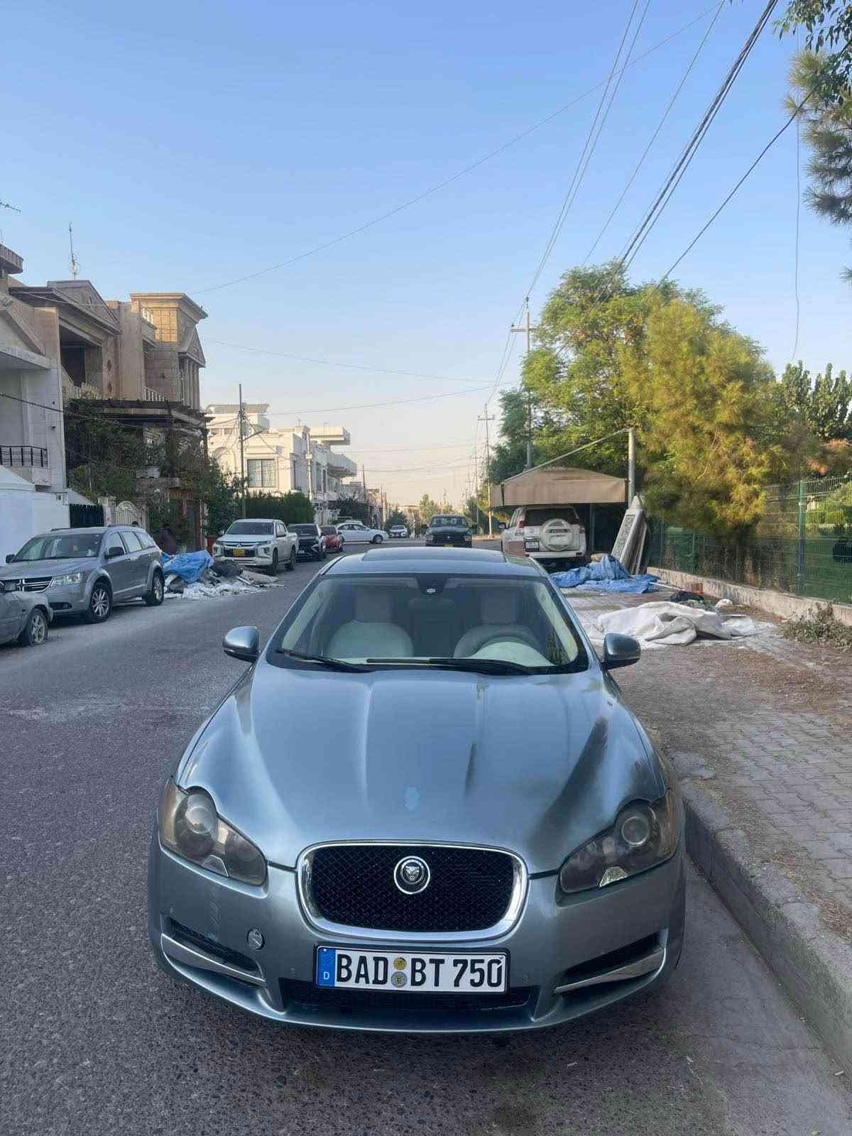 جاكوار موديل ٢٠١٢قه پات مواسه فاته گير مه كينه ته بريد هه موگياني به شه رت كاره بايي به شه رتي ده فيته ريي ده فروشم مه كينه عادي شه ش پستن هه ندي يه ك بي كاشويي بي مه سروفه براوه يي دوبه يه سه ياره كه له هه وليره گورينه وه ش ده كه م به شتيك به دلم بيتن ژماره *********** أربيل, العراق
