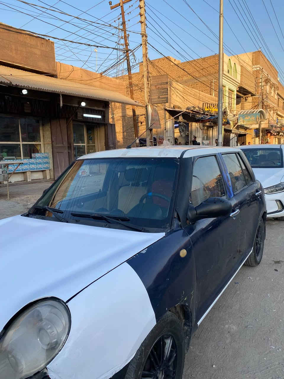 ليفان موديل ١٣ مستر بن كامل نقص بس حداديه السياره كل نقص مابيها الرقم ***********  السعر ٢٨
