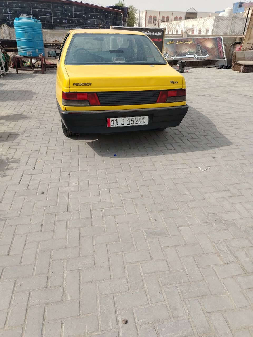 سلام عليكم بيجو روا موديل ٢٠٠٩ بغداد باسمي السياره بلاديه لاصبغ ولا ضربه بيه طخات بسيطه مكينه كير اكسل خير من الله تدفئه تبريد شغال ثلج شواصيها مكفوله  تخم تايرات مكاني الشعب السعر ٢٦ $ ***********
