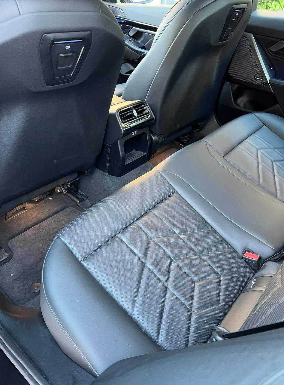 Bmw 530i 2024 Xdrive 
9000 mile royshtya
kit m
5 camera datasho
Ar(ناظور ليلي)
Harman kardon
Carplay - android auto
Sukan heater
Kushn heater
Snduq shap
Wheel 740i
4 parchay haya bezhure airbag bas shan
2 jey kchka pdr
No nrx tell bka
***********

بي ام دبليو ٥٣٠اي ٢٠٢٤ اكس درايف 
 ماشية9000مايل
بدي M
٥ كامرات -داتاشو
ناظور ليلي
سماعات هارمن كاردون
كاربلي - اندرويد اوتو
ستيرن هيتر
كشنات هيتر
سندوق ينفتح مع رجل
ويل ٧٤٠
بيها أربع قطع صبغ 
مكانينpdrصغيرجداً

لسعر اتصل
 *********** أربيل, العراق
