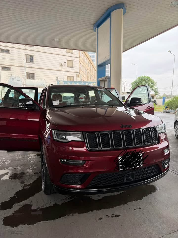 جيب S 2022 خليجي وكالة هارلم
ماشية 48000 ميل 

بيه طلقه بالقماره 

الباقي مكفول من البارد والصبغ

للبيع أو مراوس

بغداد العامرية 

***********
