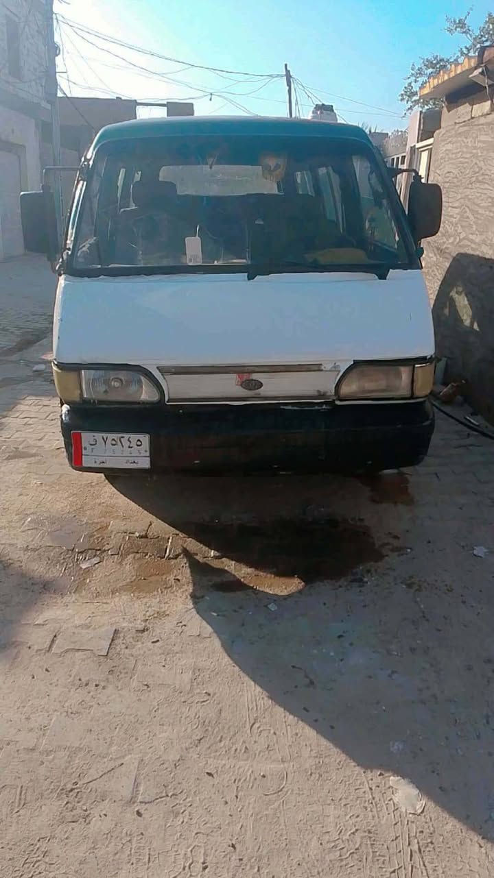 السلام عليكم
كيا بستا مويل 94 رقم بغداد سنوية ساقطة ب21 
كير محرك نضيفات مناقصهة شي سيارة جاهزة 
مكاني التاجي 
***********
السعر 20
