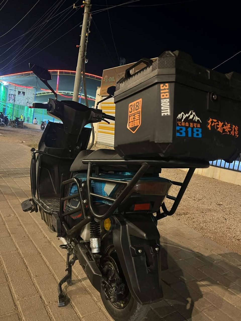 للبيع دراجه شحن
شغاله كامله ونضيفه كهربائيات كاملات 
بريكات كاملات كله شغال

السعر700وبي مجال 

هـ ***********
العنوان الرمادي البفراج يم بوابه
