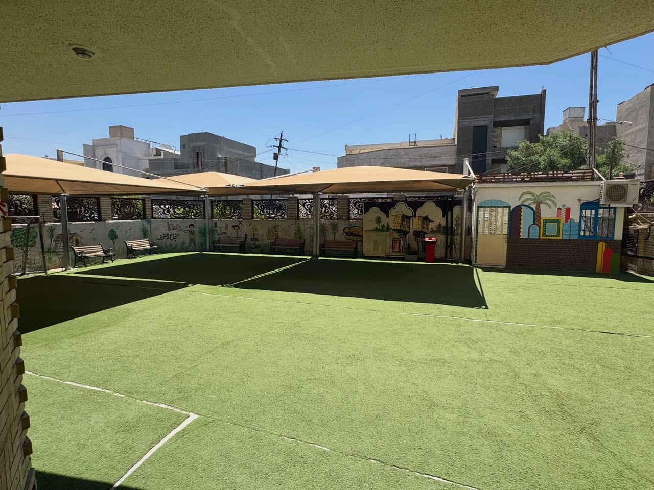 ✨ التسجيل مستمر للعام الدراسي الجديد 2026-2027 ✨📚

تُعلن مدرسة أجيال القمة الأهلية عن استمرار التسجيل واستقبال التلاميذ 

🔹 كادر تعليمي متميز وذو خبرة
🔹 بيئة تربوية آمنة ومحفزة
🔹 متابعة مستمرة للمستوى العلمي والتربوي
🔹 جميع الصفوف مجهزة بشاشات إلكترونية حديثة
🔹 توفر أجهزة تبريد وتدفئة داخل الصفوف
🔹 نسبة نجاح 100٪؜ من الصف الأول إلى الصف السادس الابتدائي
🔹 نتائج متميزة ونسب نجاح مشرفة

📌 المقاعد محدودة، وقد اكتمل العدد في بعض الصفوف، لذا ندعو أولياء الأمور الكرام إلى الإسراع بحجز المقاعد المتبقية.

📞 للاستفسار والتسجيل:
***********
***********

🌎 العنوان:
العطيفية – مقابل محكمة تحقيق الكاظمية – فرع حلويات المدهش

🏆 أجيال القمة… ست سنوات من النجاح والتميز، ونواصل صناعة المستقبل. ❤️#مدرسة #المستقبل_يبدأ_الآن
