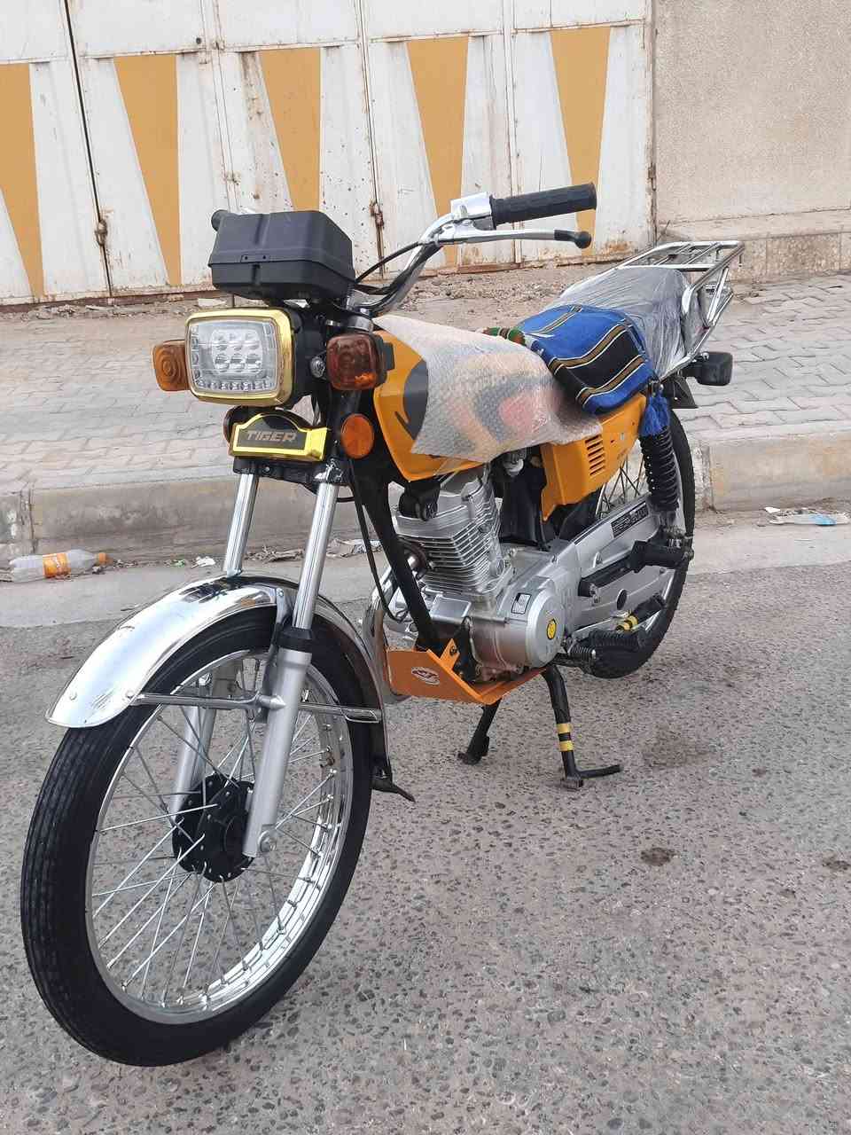سلام عليكم دراجه للبيع موديل20 أوراق أصولي وتعميره 25 دراجه حلوه كلش مكفولة كربايات كله شغاله مكاني كربلاء السكان العسكري ***********
