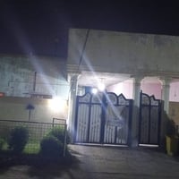 الهندية الجاهزة • ٣٠٠م • حديقة ٢٢٠م