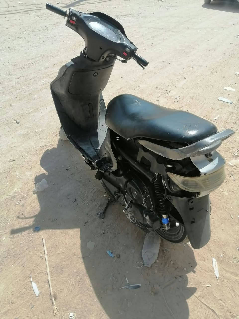 السلام عليكم فراشه فحل للبيع ما مفتوحه مال حاويه وين ما يعجبك تفحص دراجه برغمه عايشه كامله من كل شيء سليف كهربائيات كله شغال مكان نجف حي الوفا السعر 450 وبيها مجال شراي راسلني مو شراره تشلع قلبي من ما يعرف بالدراجات خلي يعبر المنشور ‭***********‬
