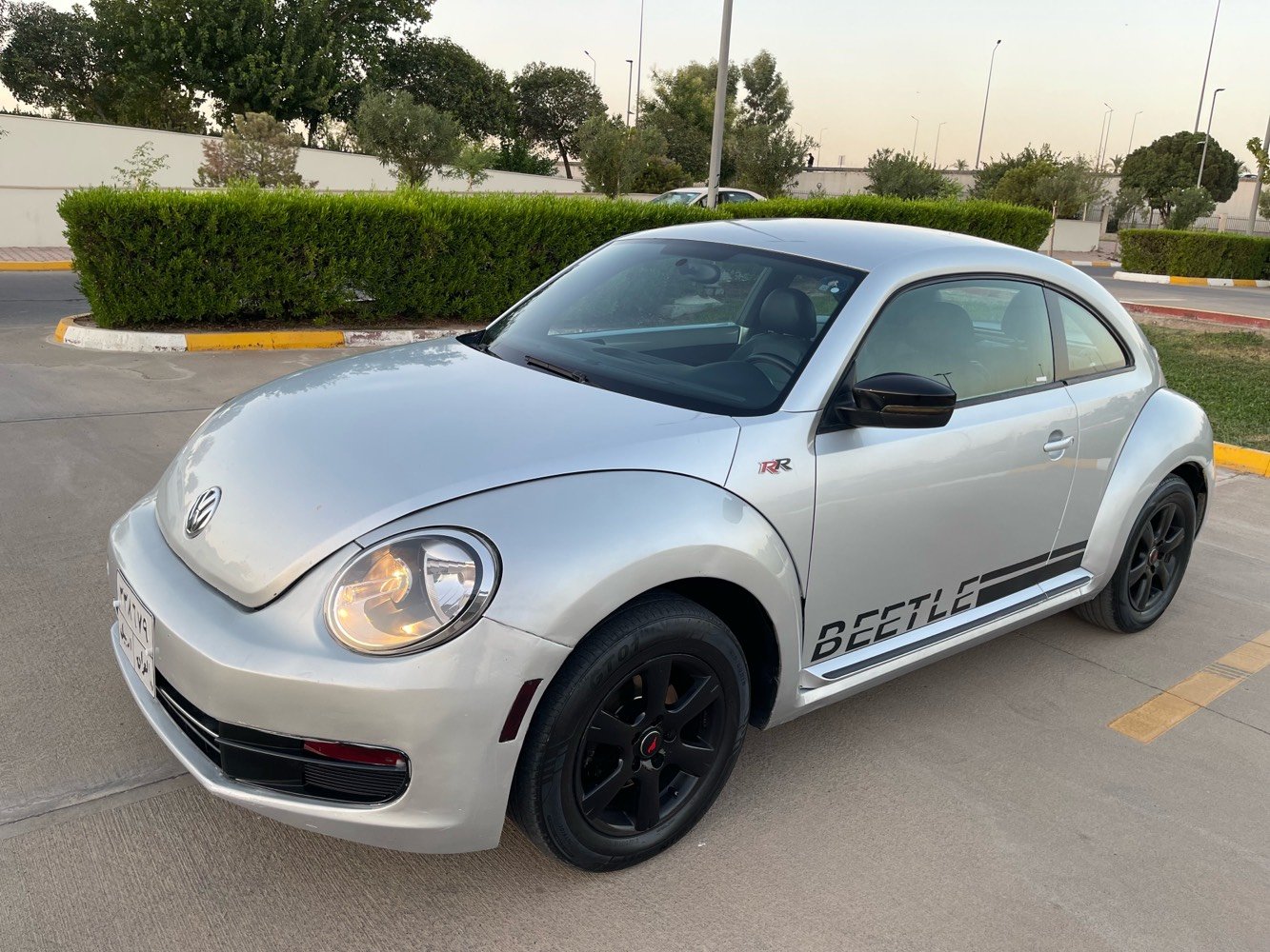 VW Volgs waign
BEETEL
موديل ٢٠١٢ 
٥ پارچه بوياغي هه يه به حيزام ده يفروشم به بي ده عم 
گير عادييه ٥ پستنه زور زور به قوه ته ماشالله ي ده وي يه ك دينار مه صروفي تيدانييه كوشن جلد سارد و گه رم سعريشي ٦٠وه ره قه و مجاليكي كه م شويين هه ولير
***********