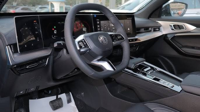 MG One Luxury 2024 🖤
رقم بغداد الجديد ورقمة حلو 

اعلى فئة بالمواصفات ❤️
المحرك: 1.5 لتر تيربو، 4 سلندر 
القوة: 181 حصان.
العزم: 285 نيوتن
تسارع من 0-100 (8) ثواني 

جنوط ألمنيوم 19 إنش (إطارات 225/50 R19).
كاميرا 360°.
مثبت سرعة متكيف (ACC).
المحافظة على المسار (LKA).
مراقبة النقطة العمياء.
تحذير حركة المرور الخلفية.
6 وسائد هوائية.
شاشة عدادات رقمية 12.3 بوصة.
شاشة ترفيه 12.3 بوصة.
Apple CarPlay وAndroid Auto.
شاحن لاسلكي للهاتف.
سقف بانورامي، حساسات مطر، ومرايا كهربائية قابلة للطي.
السعر 165 $
***********
