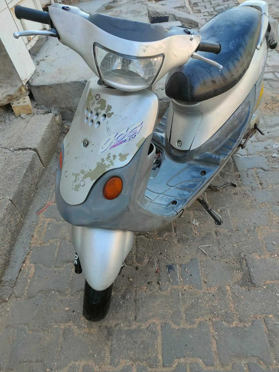 السلام عليكم دراجه بيجي ام 7زروف مكينه بلاديه مامفتوحه تمشي 80 فول دراجه شلعه ومعدل السعر 350وبيه مجال بصيط***********
