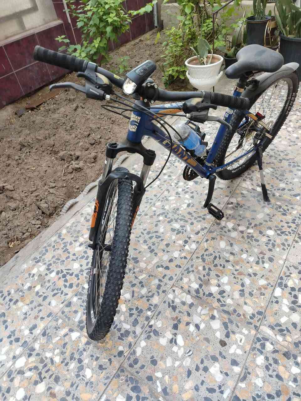 خاص • بسكليت