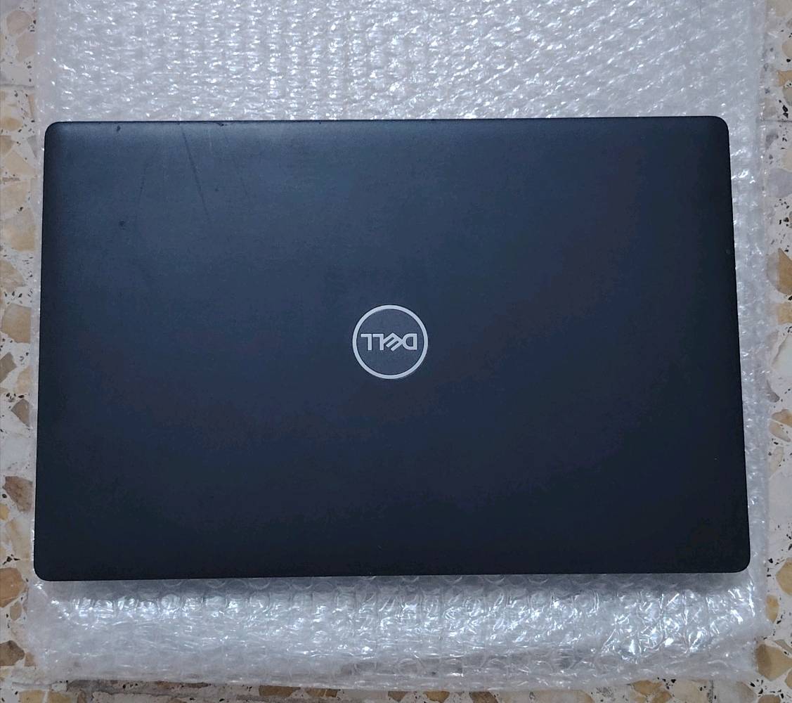 المعالج
Intel Core i5-8365U
الجيل
الجيل الثامن
الأنوية
4 أنوية / 8 خيوط معالجة
سرعة المعالج
1.60GHz وتصل إلى 4.10GHz
الرام
8GB DDR4
كرت الشاشة
Intel UHD Graphics 620 مدمج
نظام التشغيل
Windows 11 Pro 64-bit
BIOS
UEFI
الشاشة لمس

14 بوصة   بدقة FHD 
USB
3 منافذ USB-A + USB-C
HDMI
موجود
الشبكة
LAN RJ-45
Wi-Fi / Bluetooth
موجودان
قارئ ذاكرة
MicroSD
الكاميرا
HD 720p