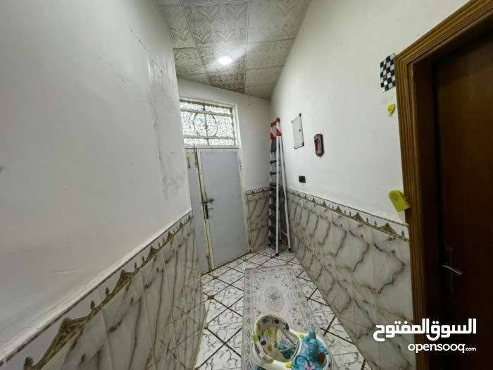 السلام عليكم
بيت 200 م ابي الخصيب كوت ثويني يحتوي على غرفتين وصاله واستقبال حمام داخلي وخارجي طابو زراعي بسم عراقي سعر 80 وبي مجال ***********
