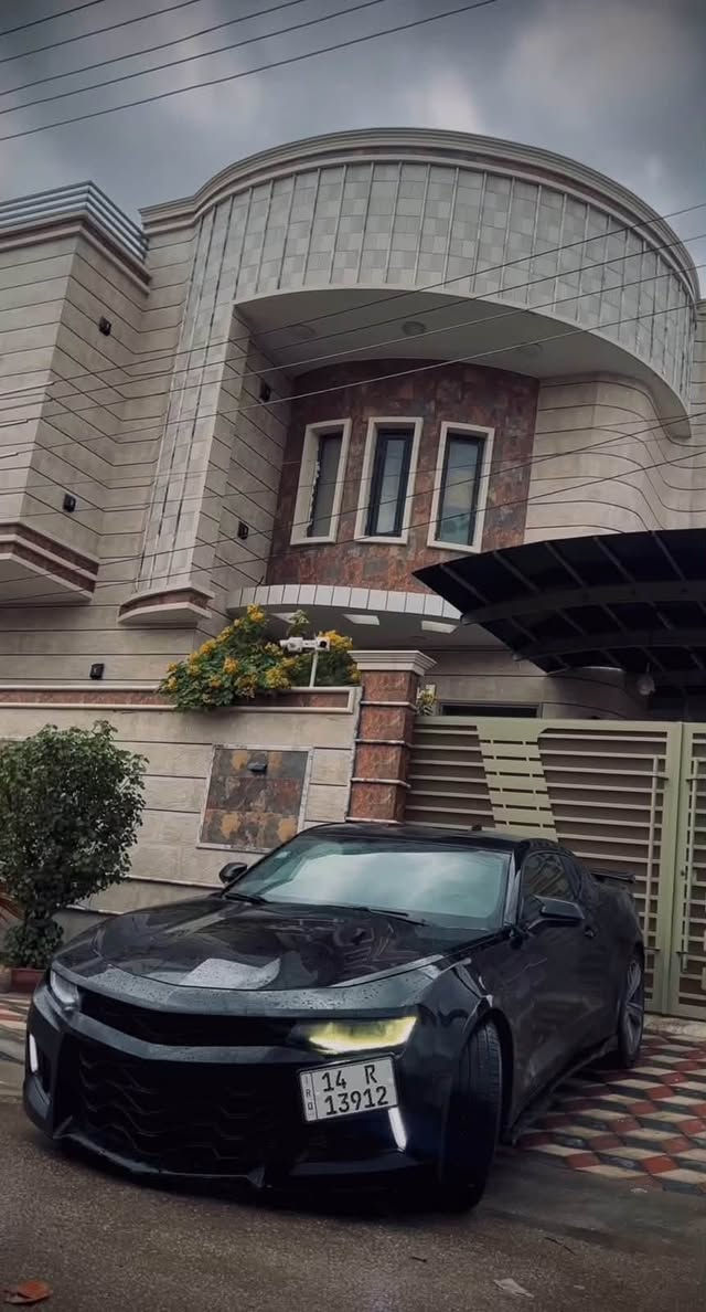 كمارو 2016 RS وارد كندي بسعر 90 ورقة
السياره فول عدا الفتحة ماشية 80 الف ميل
ويل zl1 
دركة zl1
شفتات بالستيرن
تحكم ستيرن
شاشة كار بلاي
تبريد ثلج
التدفئة شغالة وبيها تدفئة مقاعد
الحماوه ثابتة تدوس ماتدوس ثابته ماتتحرك 
السياره ضايفلها سستم صوت واكزوزات ومرتب صوتها وتتحكم بيها بالرموت
السياره بدون ضربه بجم والايرباكات كلها سليمة
ابيع حزام و هي مو حزام 
نواقص السياره : حدادية وتخم تاير وبرمجة  وبيها ضربه بسيطه بالجاملغ الخلفي بصف باب الصدر يرادلها معالجة وبيها خدوش يرادلها بولش وترتيبات
السياره ب اسمي تحويل مباشر
سعر السيارة 90 ورقه ومجالها كلش بسيط حك الجية
مكان السياره الناصرية مركز
رقمي *********** بي واتساب
