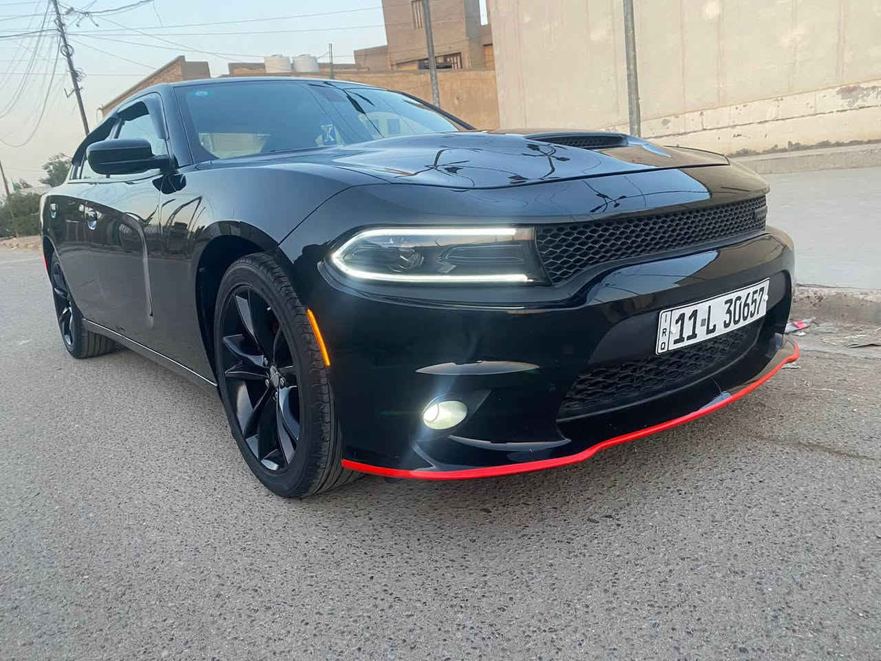 جارجر موديل ٢٢ اس اكستي حساس شاشه كشن كهربائي ماشيه ٤٨ جاملغ وبنيد فقط بدايه خشم شاصي مكينه كير كفاله جديده تويل رقم بغداد بسمي السعر ٢١٥ الاتصال *********** بغداد بلديات
