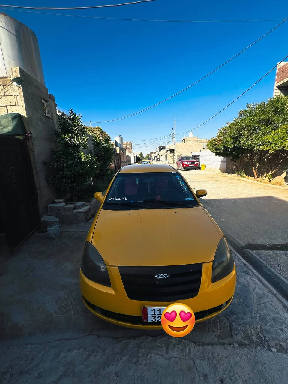 سلام عليكم شيري A5 موديل 10 كير ومحرك كامري  رقم بغداد نكليزي تبريد ثلج سنوية لل31 بسمي  بطاقة بانزين بيها سعر 40 وبيها مجال 
***********

