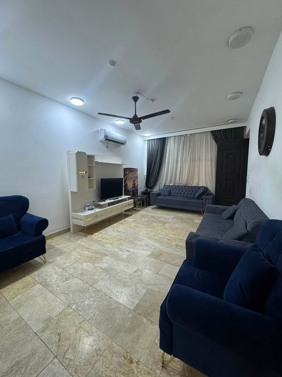شقق للايجار في منطقة المنصور - التفاصيل 🏢
صاله - مطبخ - صحيات - هول داخلي - غرف نوم عدد ٢

بسعر جداً مميز ✨

850$ ط اول

750$ ط ثاني

للاستفسار اكثر الاتصال 📞

***********
