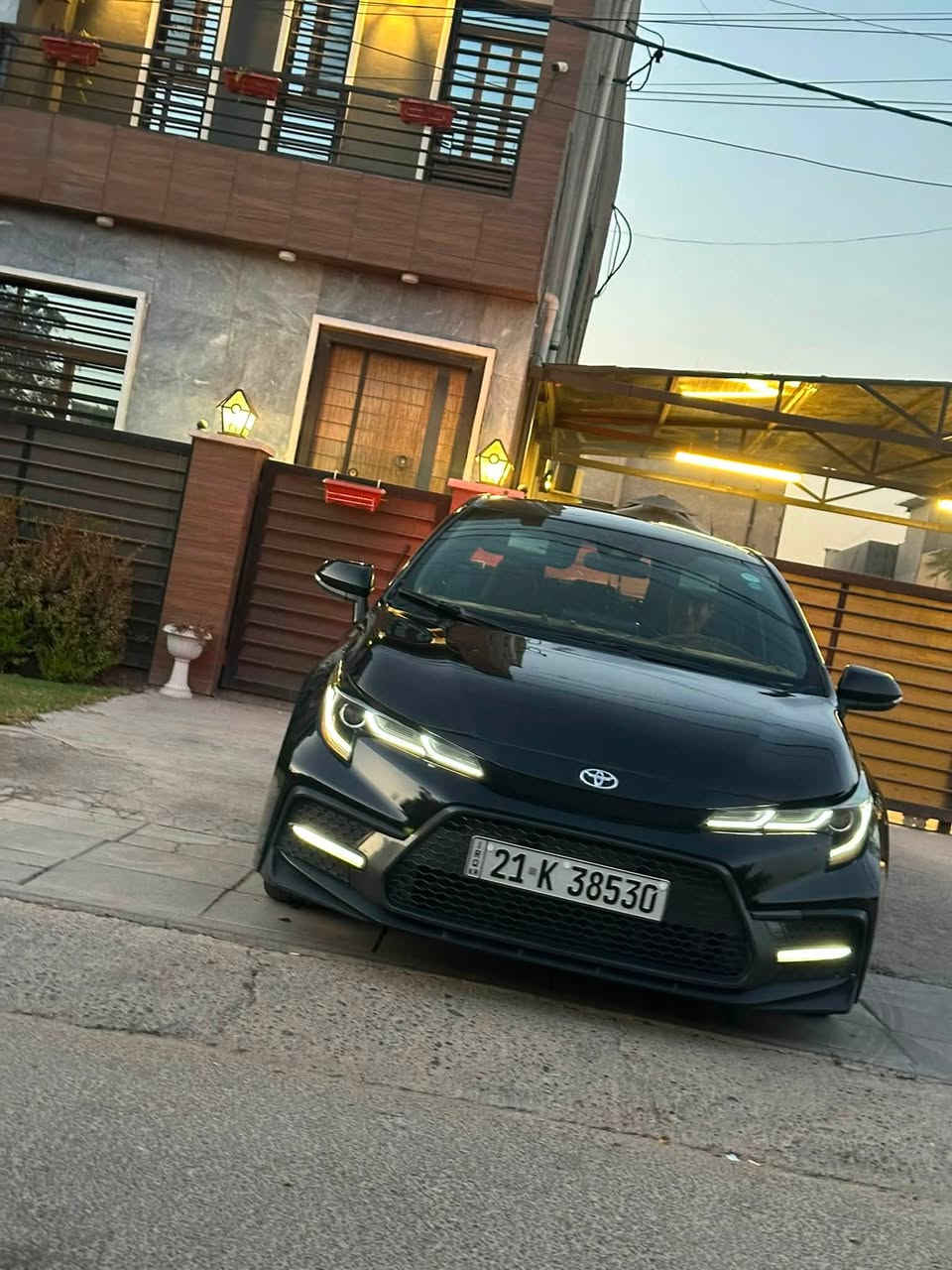 سلام عليكم
كورلا 
٢٠٢١ 
ماشيه ٧٢ الف
موصفات ال se 
فول عدا الفتحه
رادار 
شاشه جبيره 
مود درايف 
كشنات رياضي 
ويل ١٨ بلادي 
كير مكينه بشرط 
صدر امامي خلفي مال شركه نضيف 
بولش حمام نانو
سياره جاهزه مابيه مصرف 
رقم سليمانيه الجديد بسمي شرط التحويل
بيه صبغ وجه الجنطه والبنيد 
وشبر بل جاملغ الخلفي بدون اي دواخل 
مكفوله الدواخل 
رايده ب ١٣٨ وبيه مجال 
مكاني بغداد 
***********
