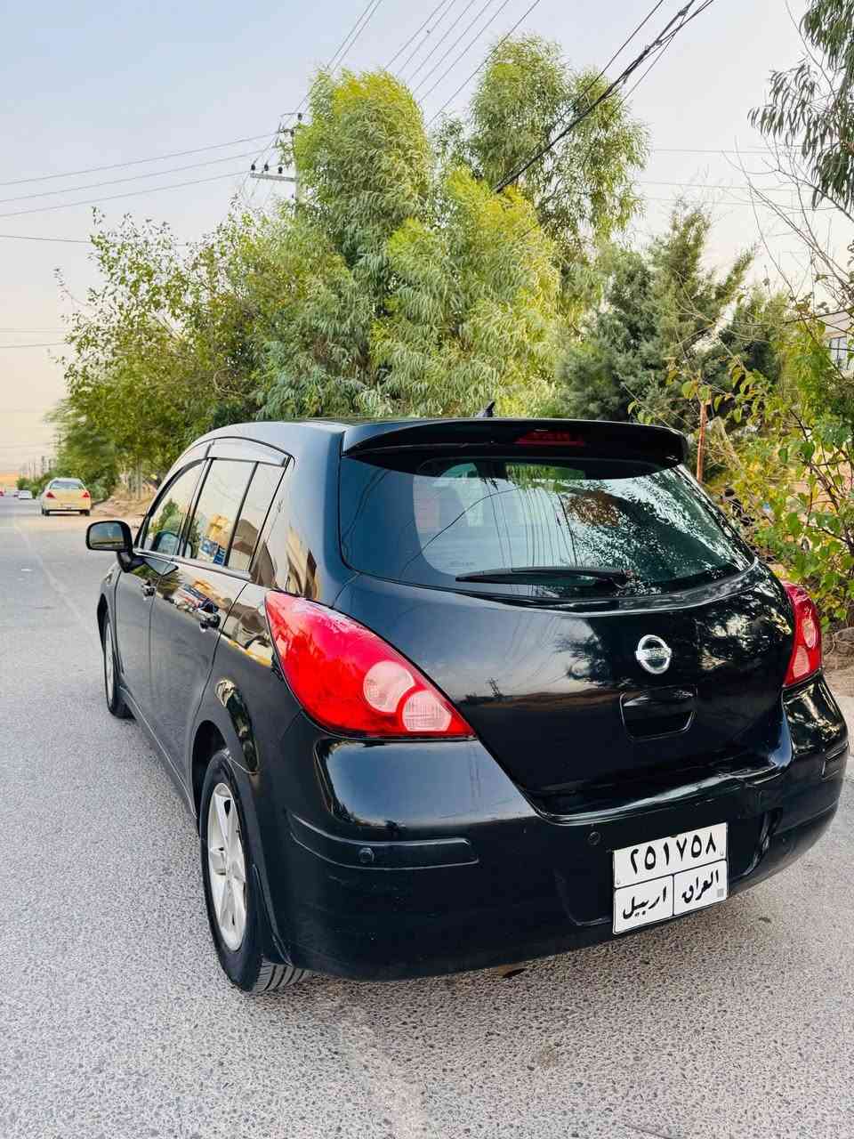 سلام علیكم
ڤێرسا ٢٠١١
دووپارچه‌ی بۆیاخه‌ بێ ناو
سه‌نه‌وی تازه‌ ته‌واو بووه‌
توندو تۆله‌ 
گێرو مه‌كینه‌ی به‌شه‌رت
كۆیه‌ 
*********** كويسينجاك, أربيل
