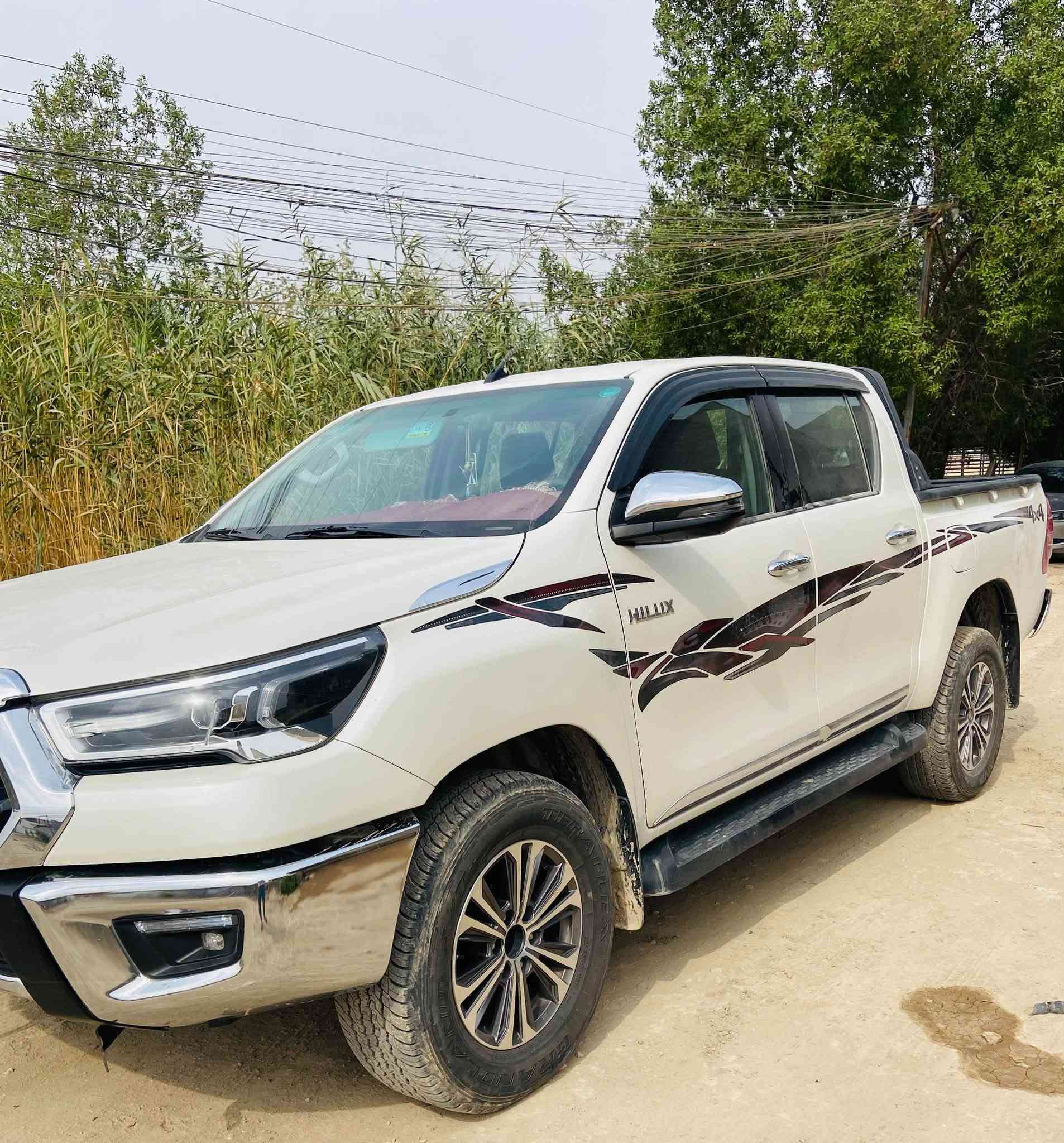 السلام عليكم
للبيع  تويوتا هايلوكس 2022 فورويل 4x4

اوتوماتيك 

سعودي باب الاول

بصمة وبصمة ابواب وياها اثنين بصمات مال شركه

تبريد قطعتين وتبريد كشنات وتدفئة كشنات

شاشه كبيره وكامره خلفيه وحساسات

مثبت سرعه

مانع انزلاق

دفلوك خلفي وامامي

وباقي المواصفات المعروفهه 

ماشيه 118 الف 

السياره جديده كلش وحلوه  

العنوان بابل قضاء القاسم

الرقم :‬ ‭***********‬
